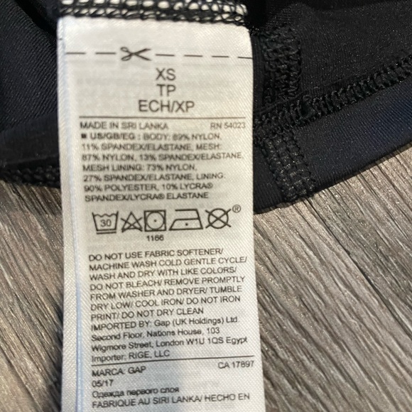 2 for $15 👟 Gap Fit Workout Racerback Tank Top - Picture 6 of 7